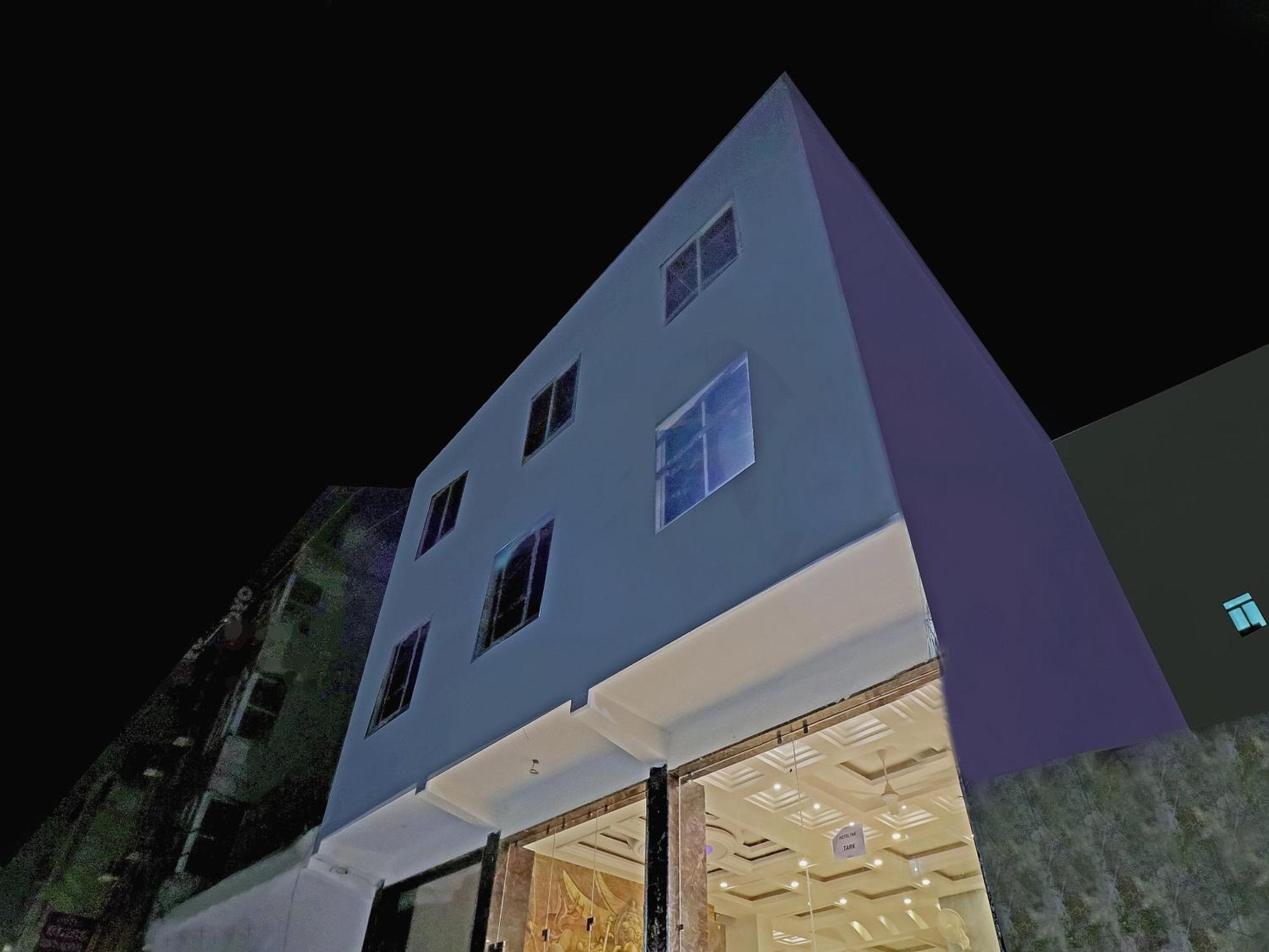 Townhouse Tark Inn New Delhi Eksteriør billede